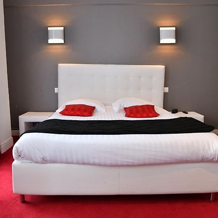 Hotel Le Square Оріяк Екстер'єр фото