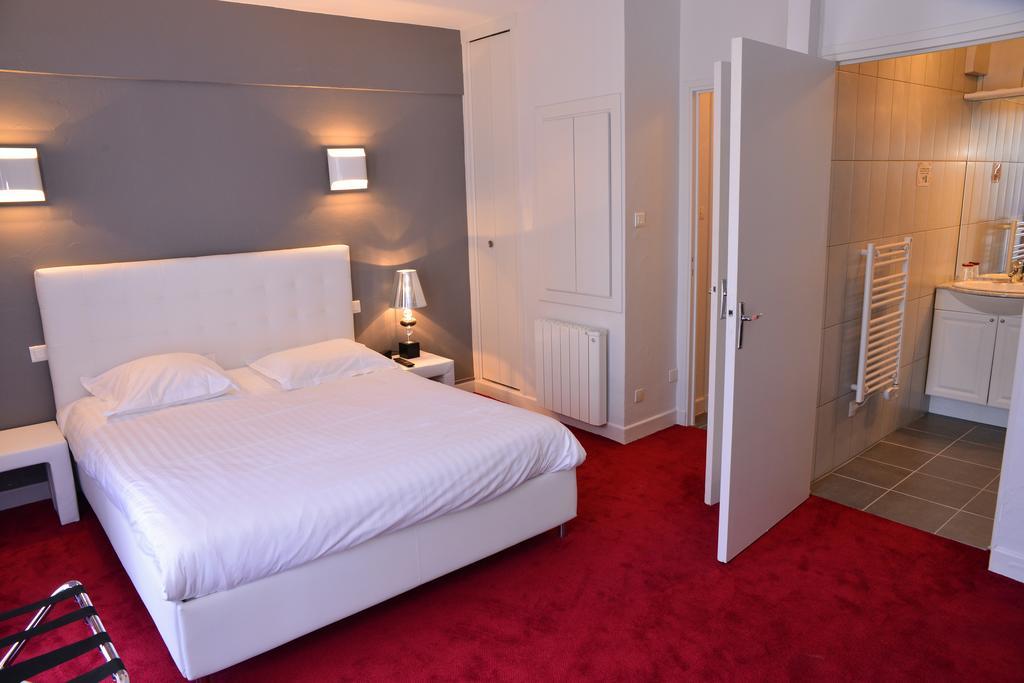 Hotel Le Square Оріяк Екстер'єр фото