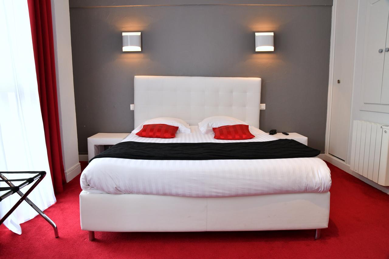 Hotel Le Square Оріяк Екстер'єр фото
